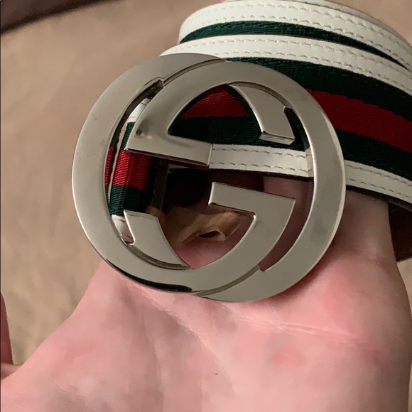 Designer Gucci Belt in stellar condition! - Picture 2 of 6